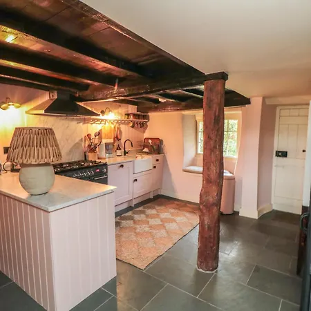 Holly Holiday home *