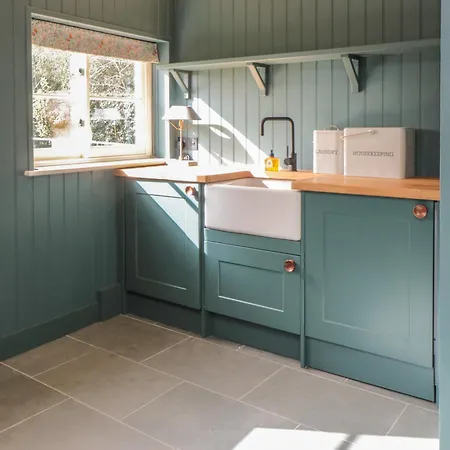 Holly Holiday home York