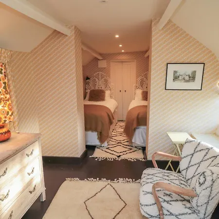 Holly Holiday home *
